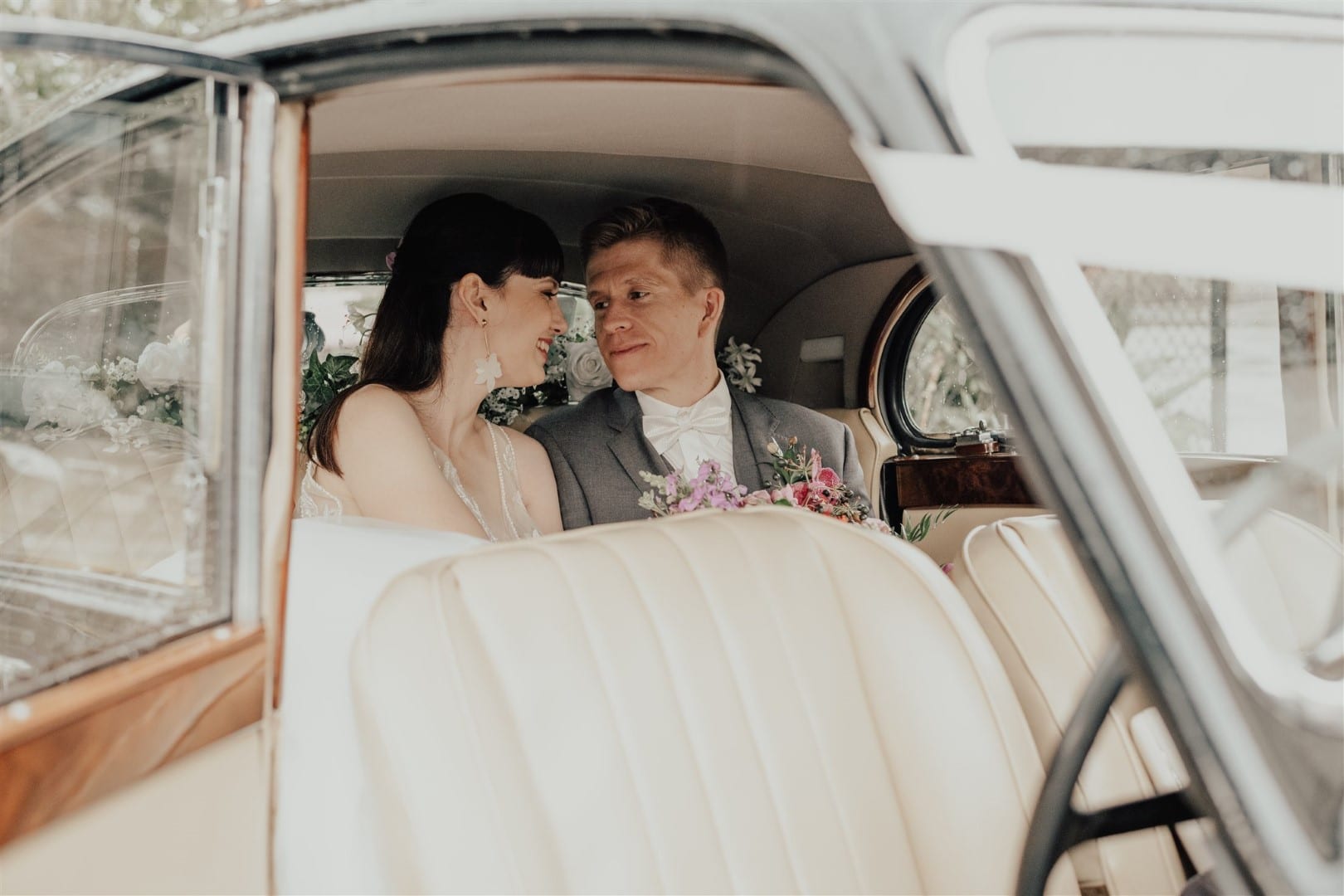 Brisbane_Cathedral_Wedding_White_Lily_Couture