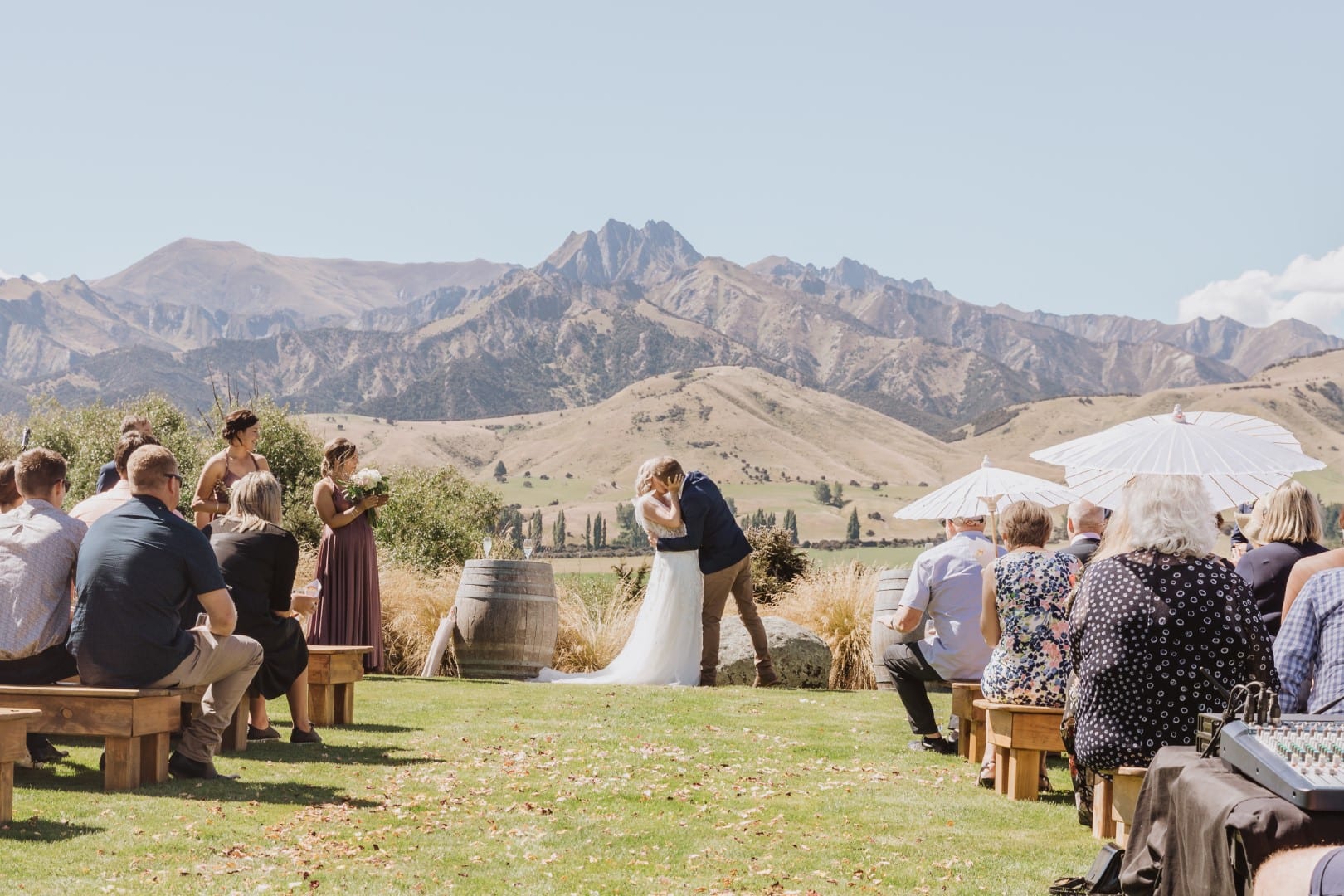 New_Zealand_Wedding_Pronovias_Bride