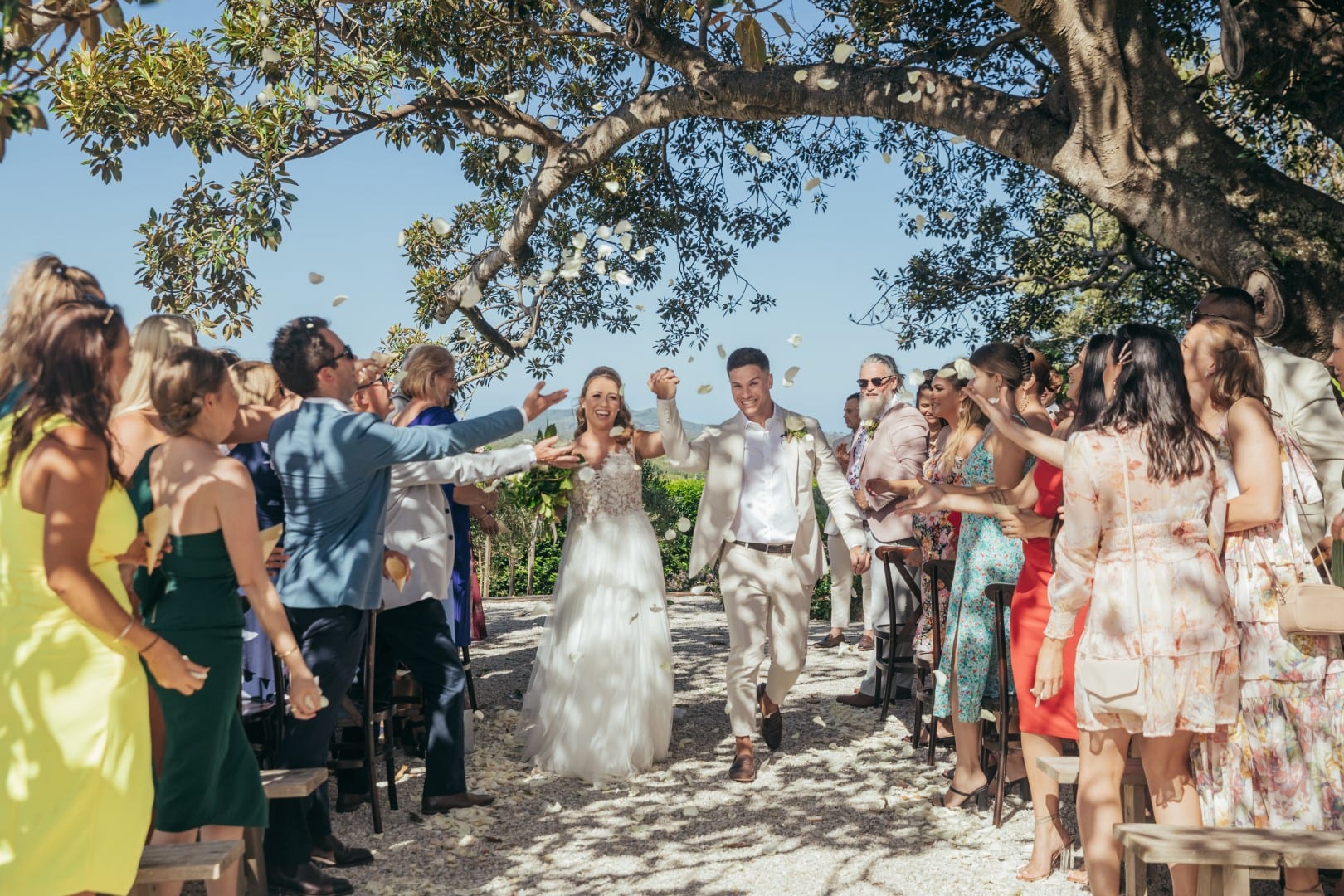 Stella_York_Real_Wedding_Byron_Bay_Garden