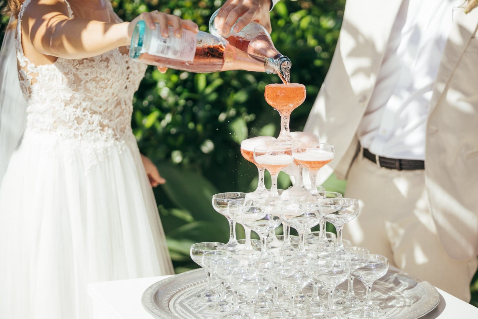 Stella_York_Real_Wedding_Byron_Bay_Garden