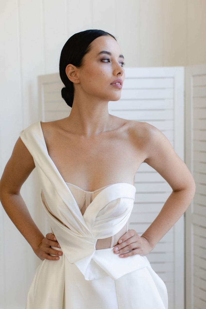 Hera_couture_Curve_White_Lily_Couture_Brisbane