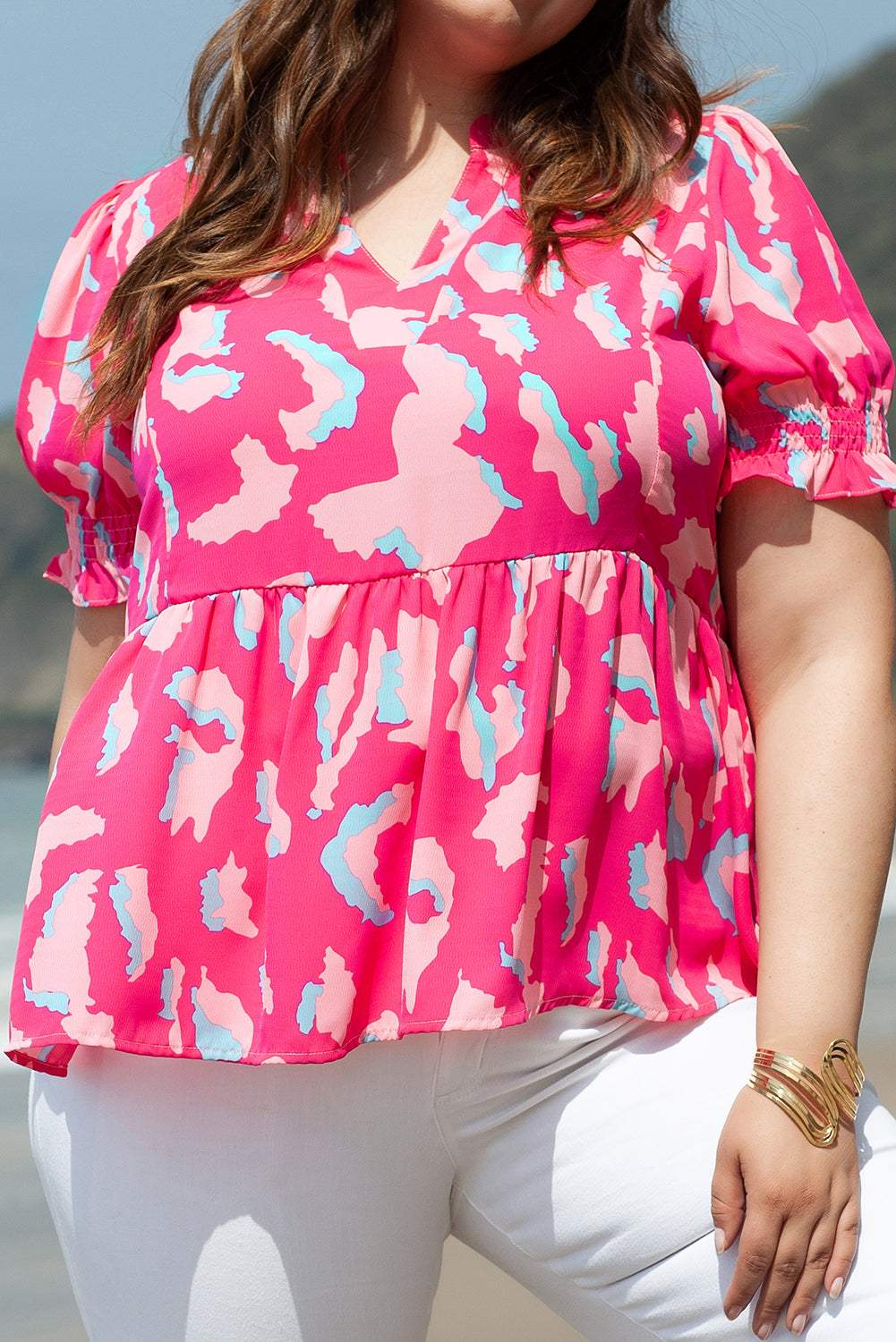 Abstract Puff Sleeve V-Neck Blouse Plus Size