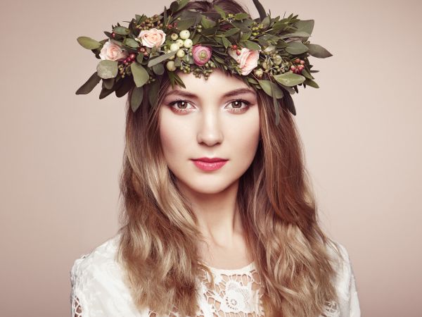 Green Flower Crown Hairstyle | ISA Professional