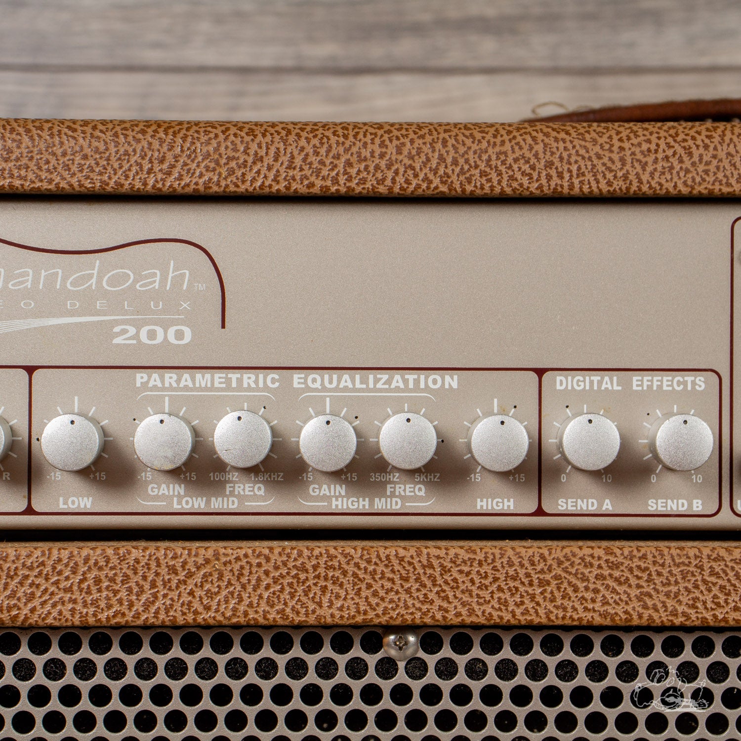 genz benz shenandoah stereo deluxe 200