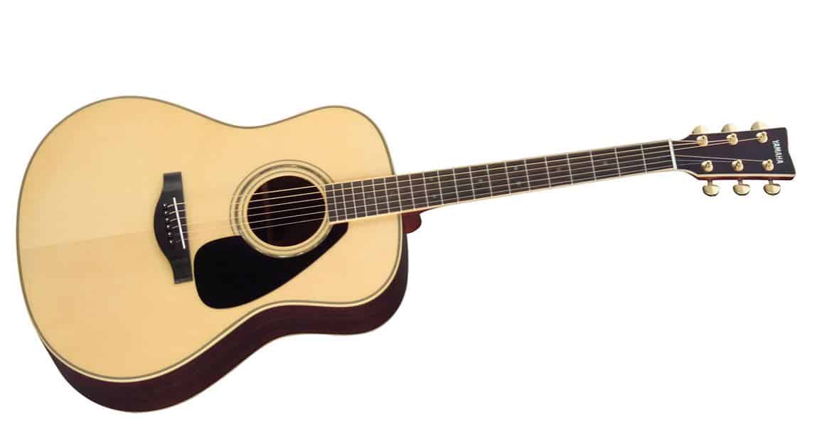 Yamaha LL16 ARE Acoustic-Electric Guitar with A.R.E Treatment