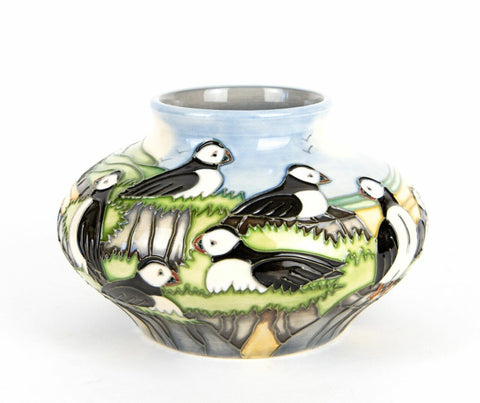 moorcroft puffin vase