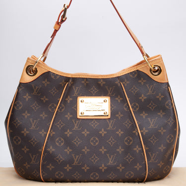 LOUIS VUITTON Monogram Artsy MM 1257803