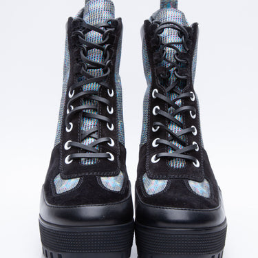 Louis Vuitton Monogram Embossed Calfskin Damier Azur Time Out Sneaker, myGemma, AU