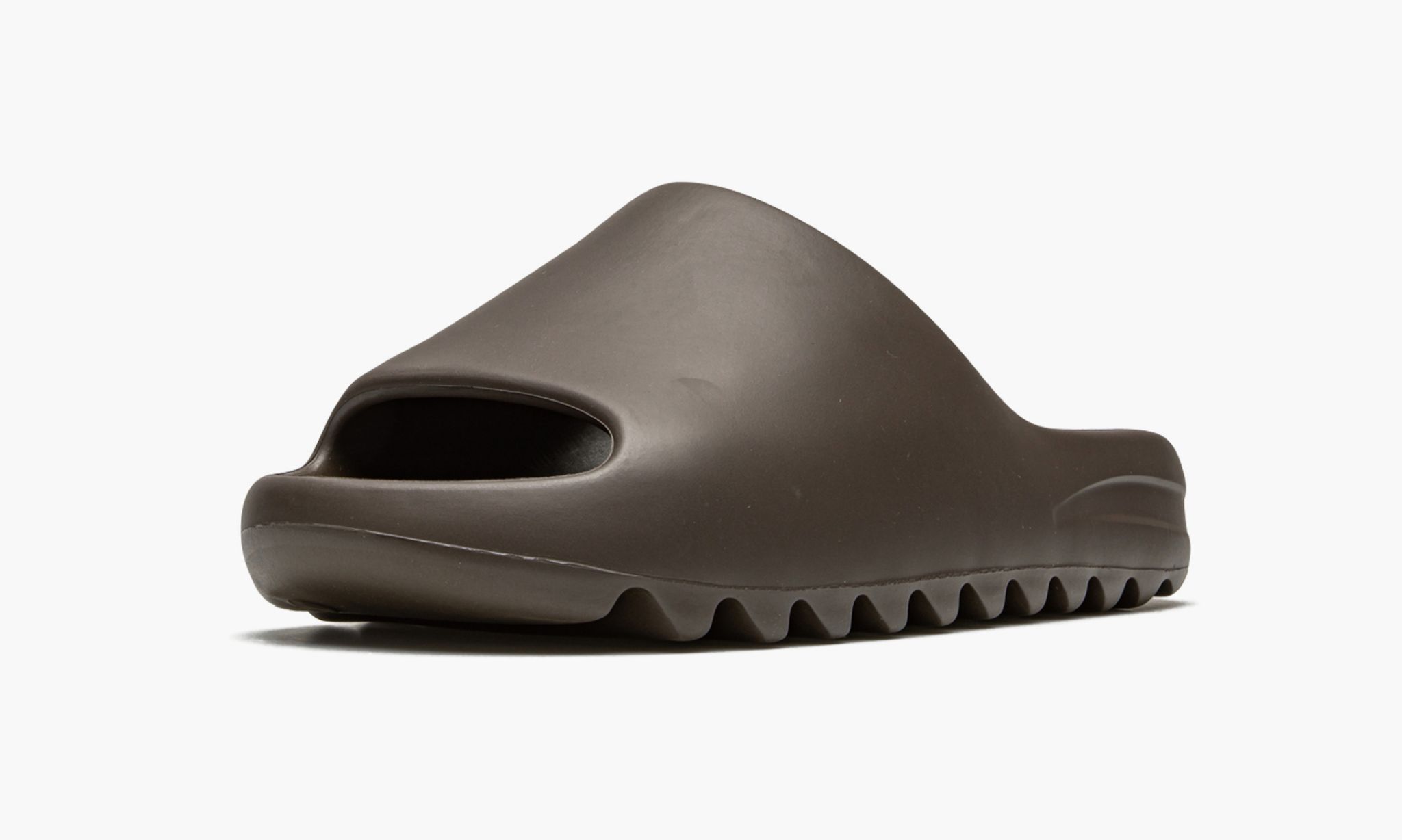 scoot yeezy slides