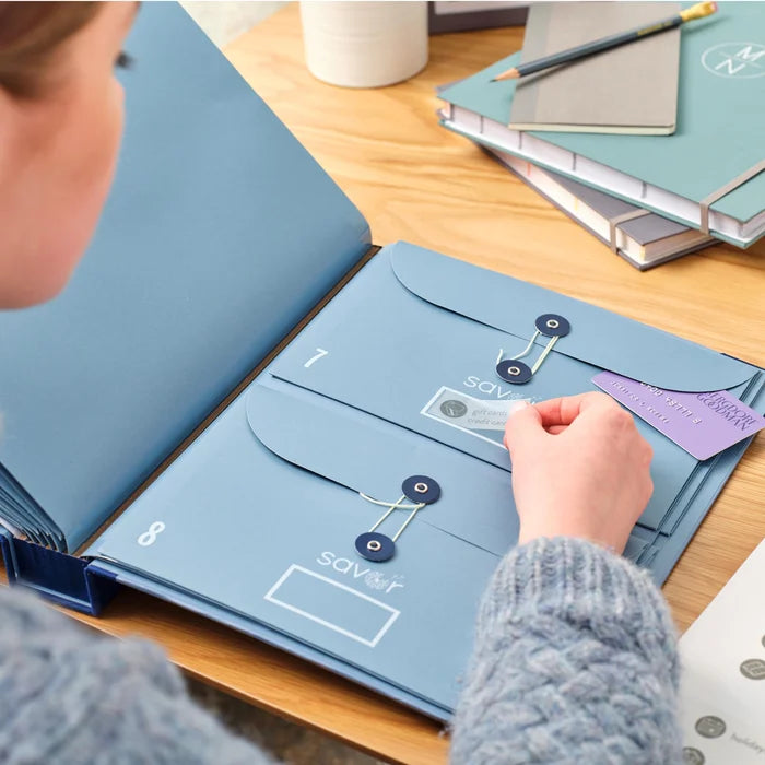 š„Neo Versionš„"In Case I Go Missing" Binder