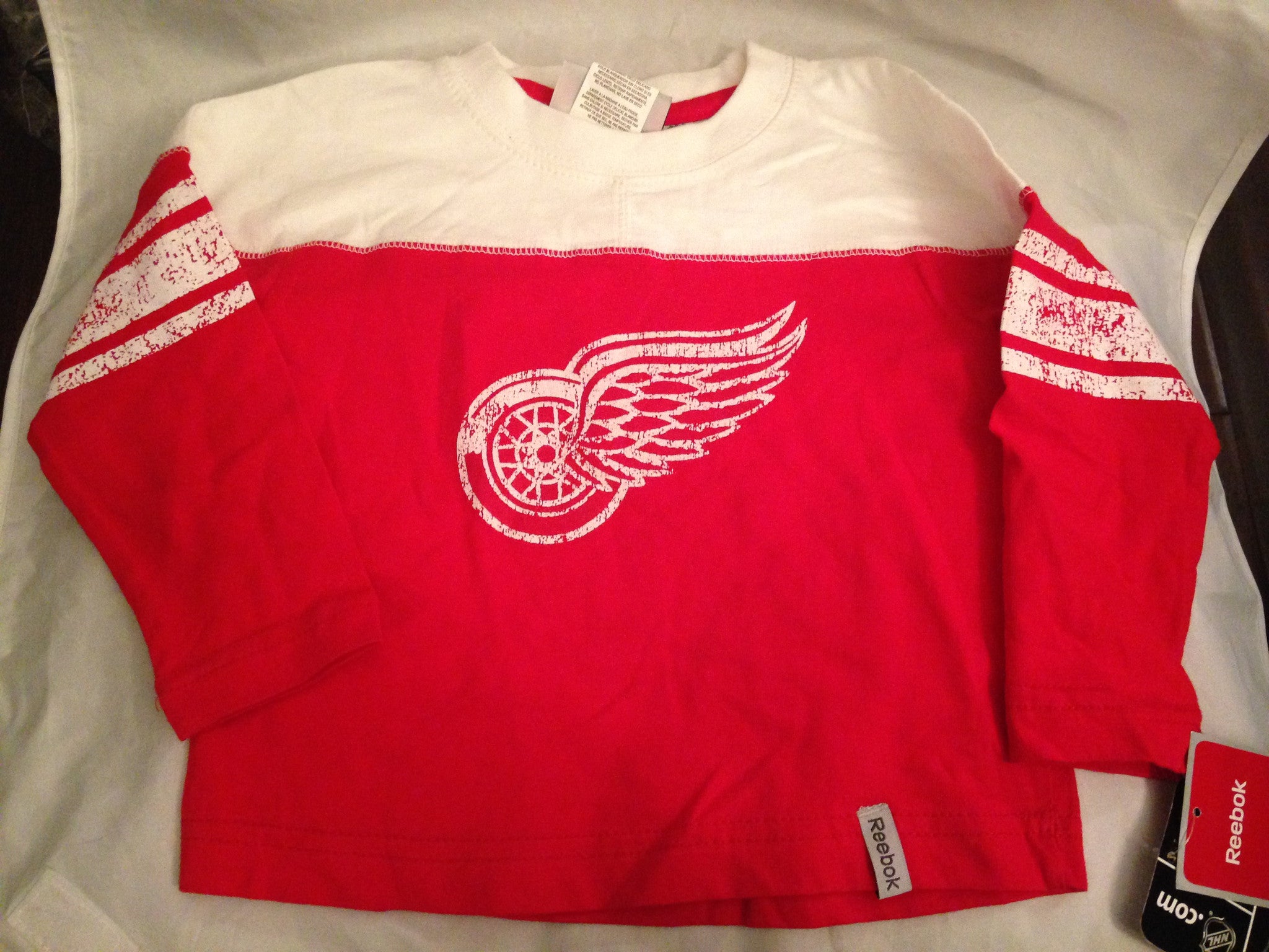 toddler red wings shirt