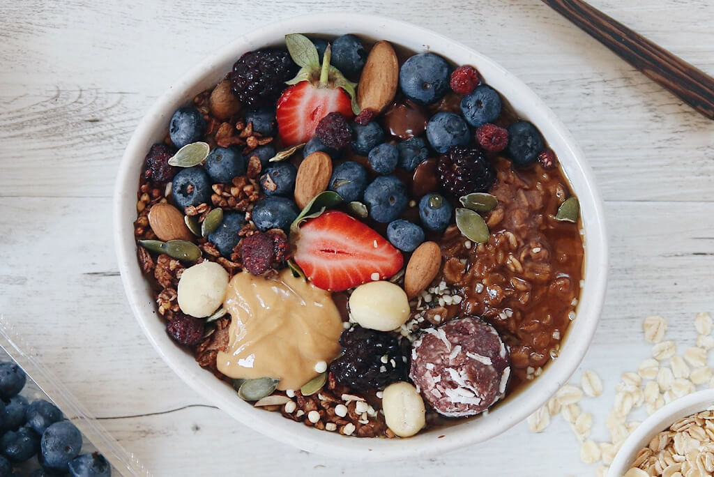 oats with fruit toppings
