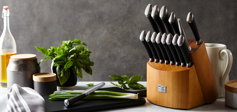 Kitchen knife set