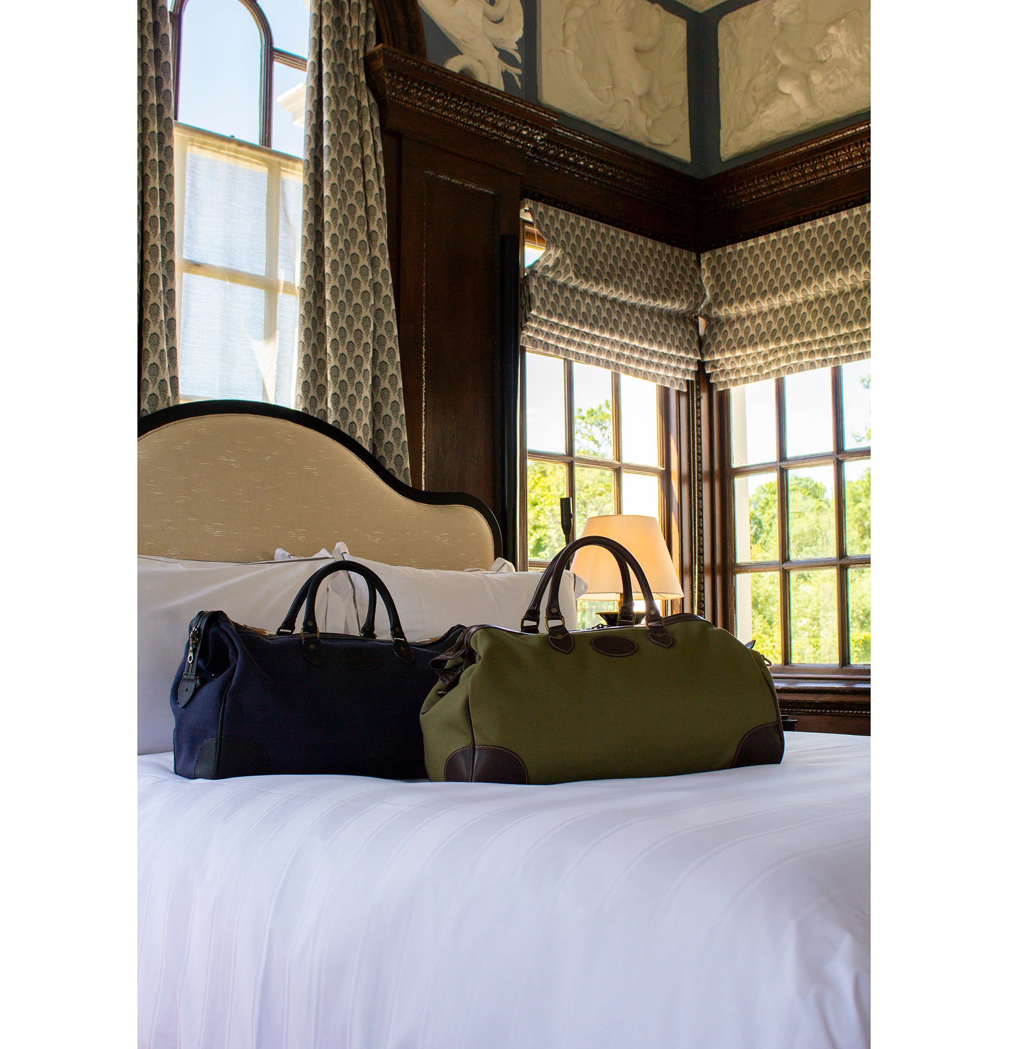Ettinger Cotswold Weekend Bag in olive, Hurlingham Overnight bag in navy, Monkey Island Estate
