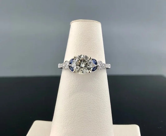 Diamond Engagement Ring – Reis-Nichols Jewelers