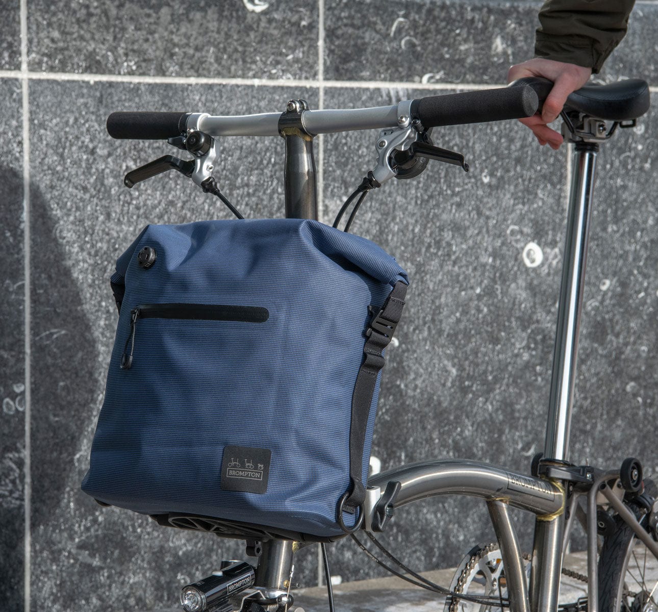 ブランド名 BROMPTON Roll Top Waterproof Bag 25L | pariswelcom.com