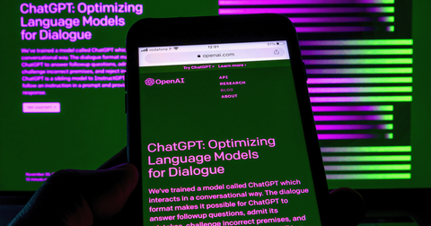 Image de l'interface d'open AI pour apprendre comment utiliser ChatGPT