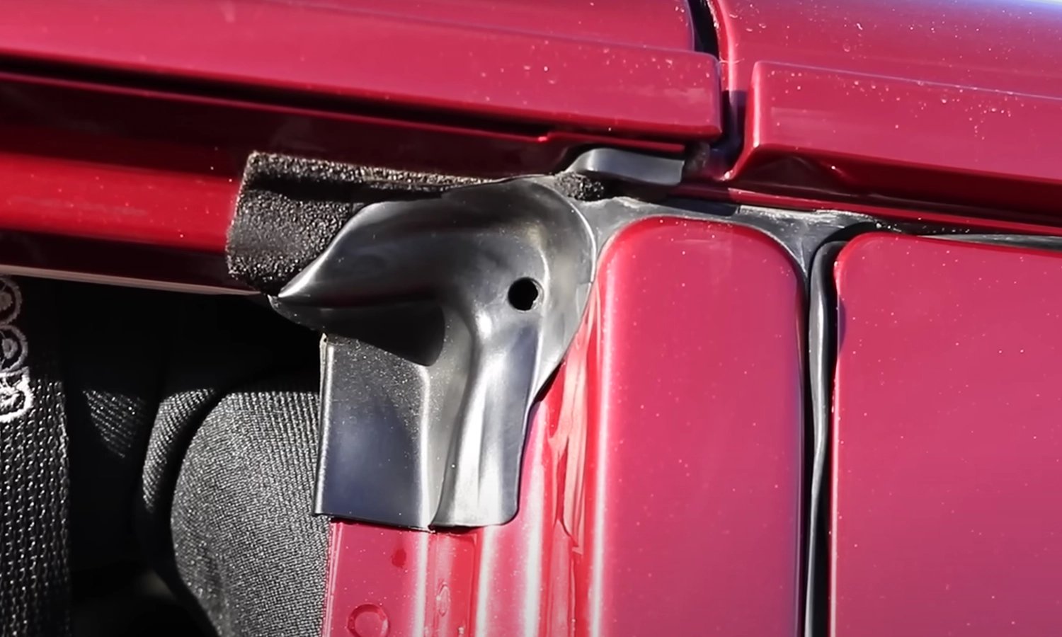 close up image of seals on a used Jeep Wrangler JK