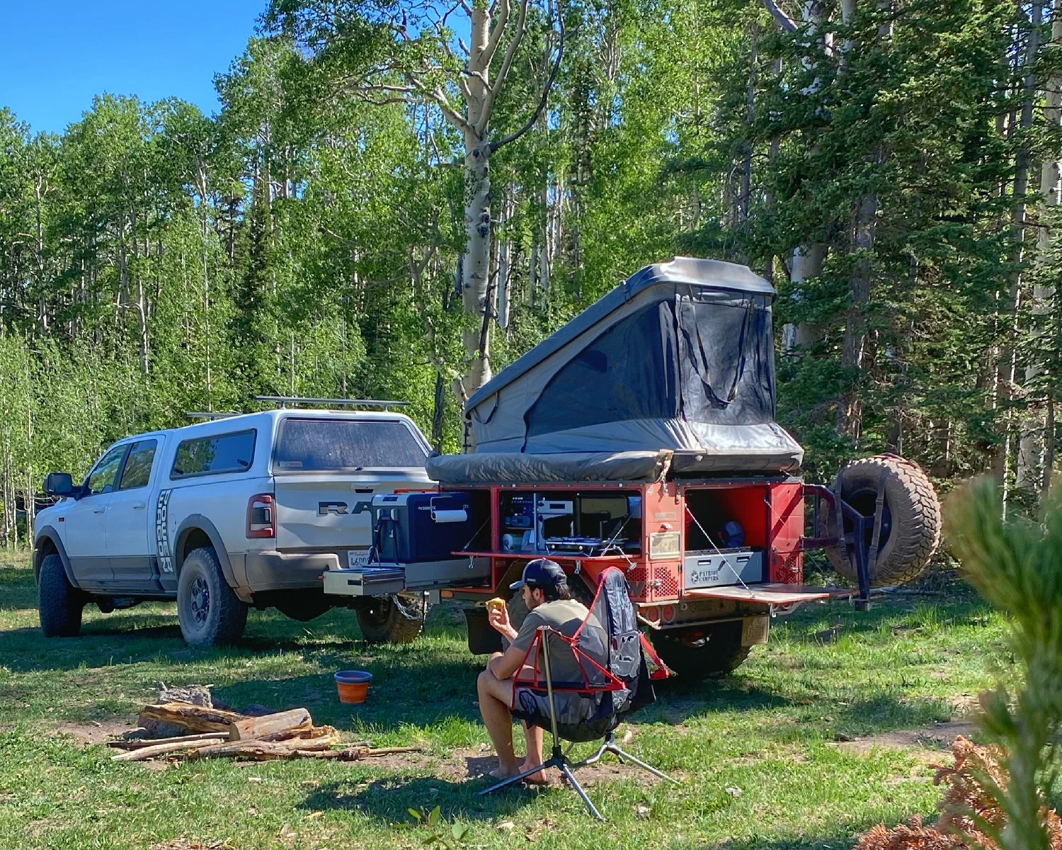 setting up a camp kitchen on the trail