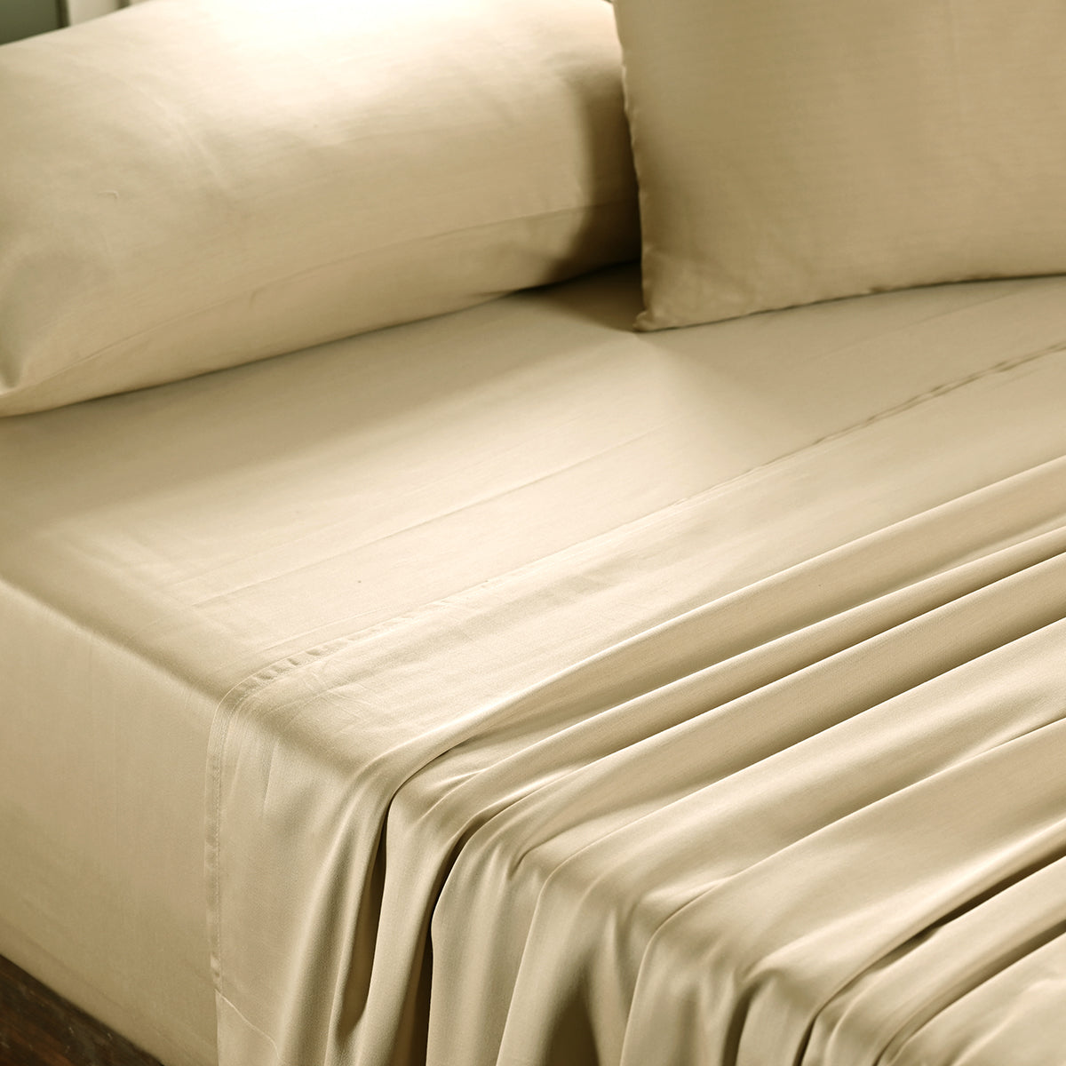 Buy Viola Plain 100% Cotton Sateen Basil Bed Sheet Online - Maspar