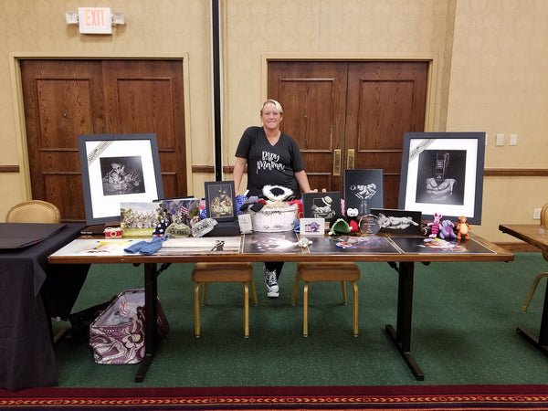 Tara Ruby Photography. Photographer shirts. Photographer booth. local mom show.