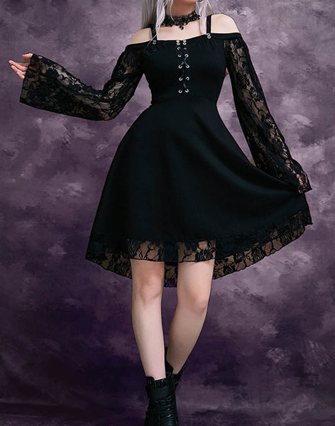 Gothic Black Formal Dress: A stunning black lace gown with intricate detailing, perfect for elegant occasions.