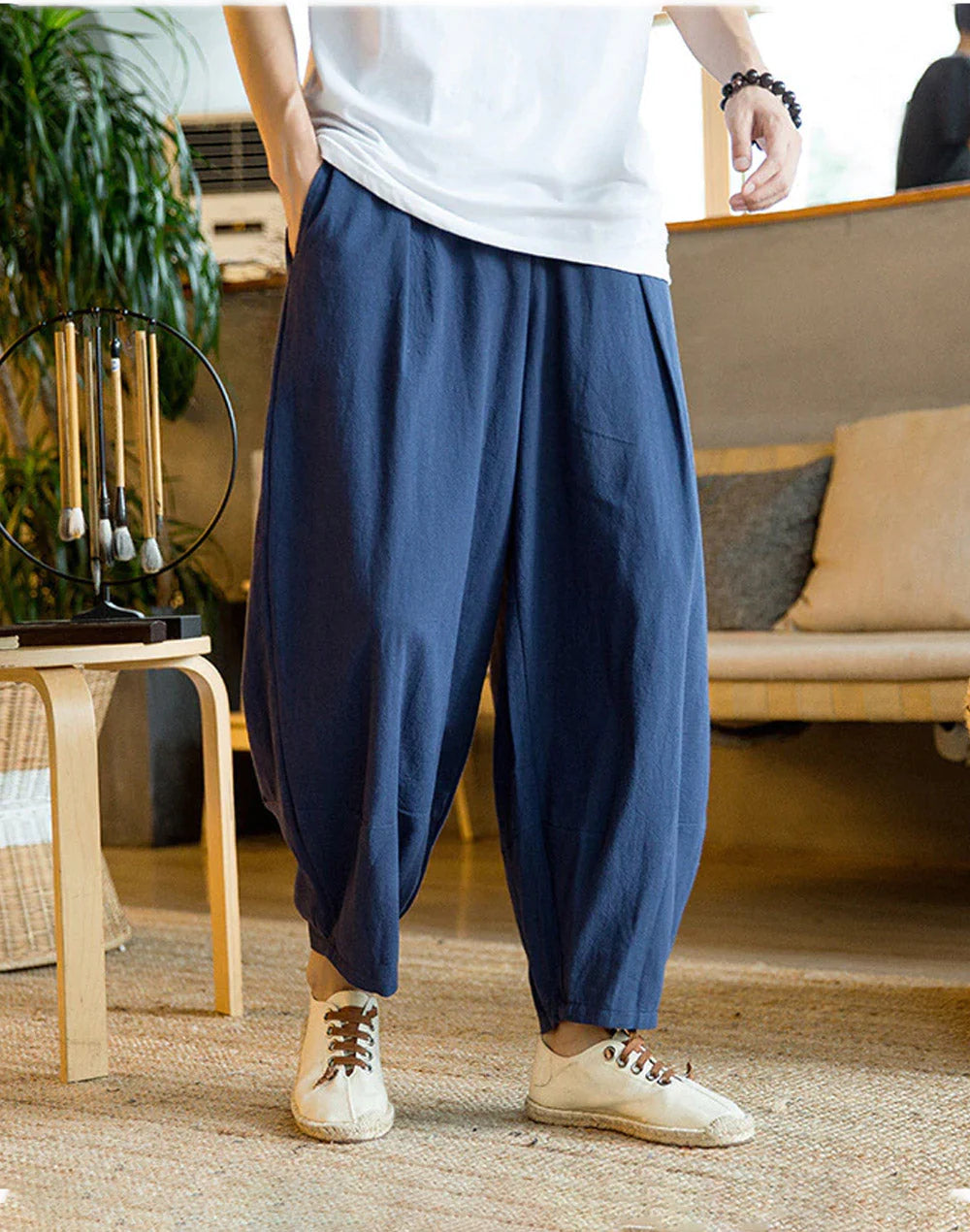 What are Harem pants and how to style them? | Business Upturn