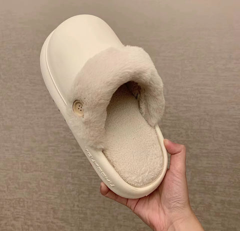 Removable slipper