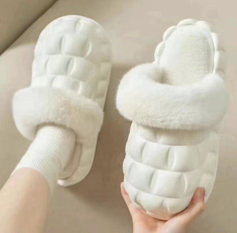 Women winter Slipper with removable insole