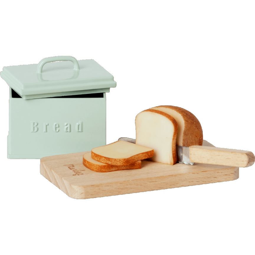 https://cdn.shopify.com/s/files/1/0744/8479/products/maileg-miniature-bread-box-with-cutting-board-and-knife-toys-maileg-268216_1600x.jpg?v=1635990315