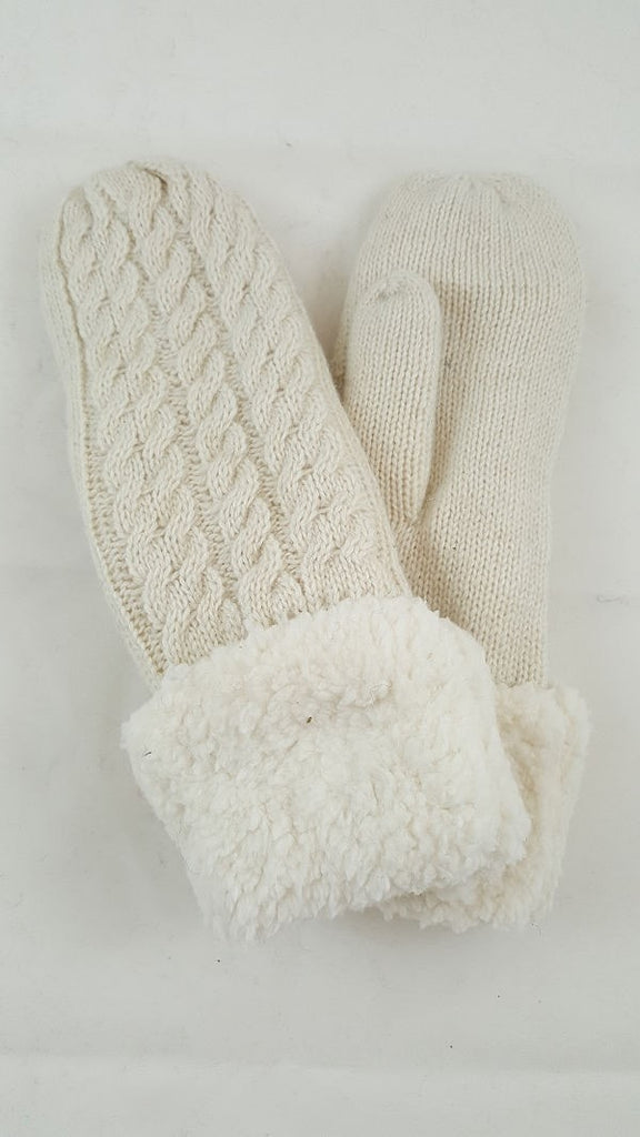 Cable Knit Mittens | Orange Scarf
