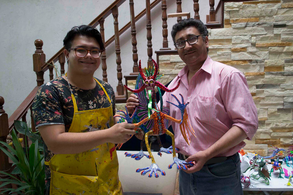 Alebrijes papel maché cartonería