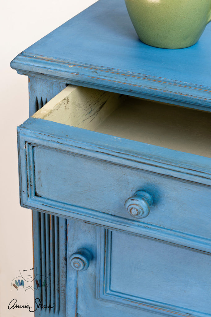 where can u buy annie sloan chalk paint