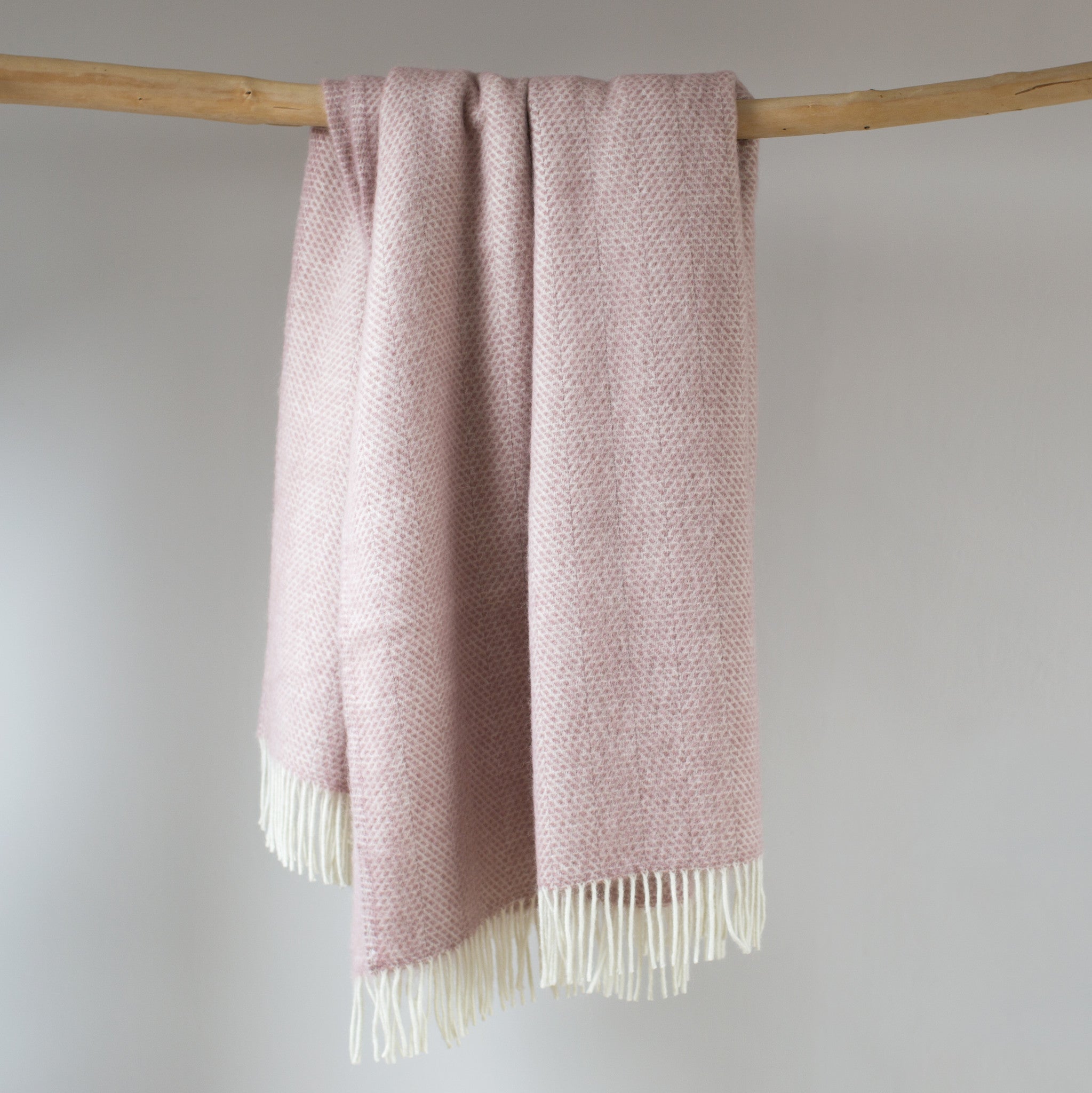 Dusty Pink Woollen Blanket HomeAddress