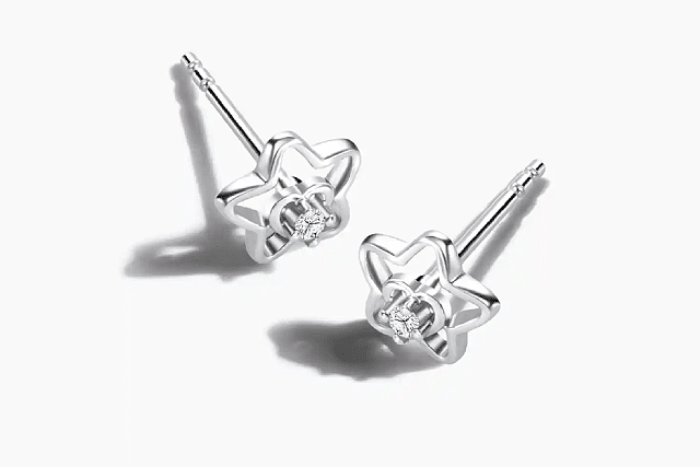 LVC Charmes Heart and Stars Diamond Earrings