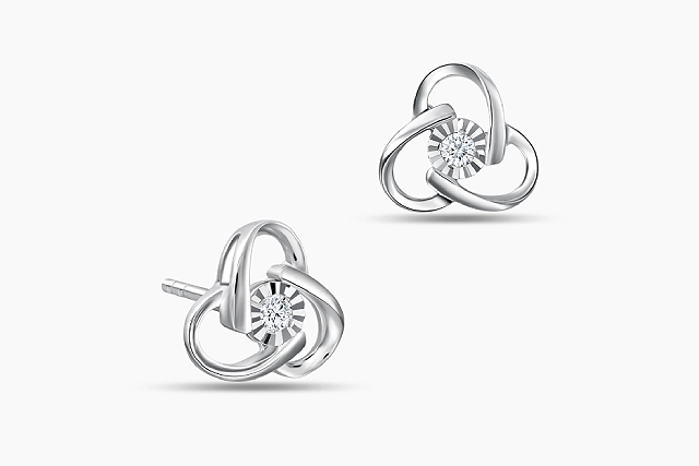LVC Charmes Trillium Diamond Earrings