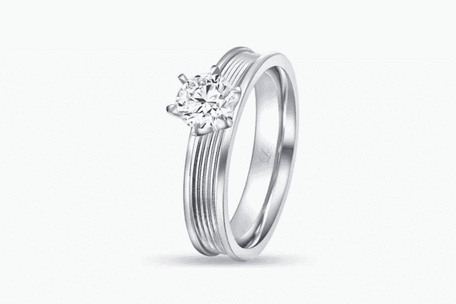 Understand her style - LVC Precieux promise slim diamond ring in 6 prongs