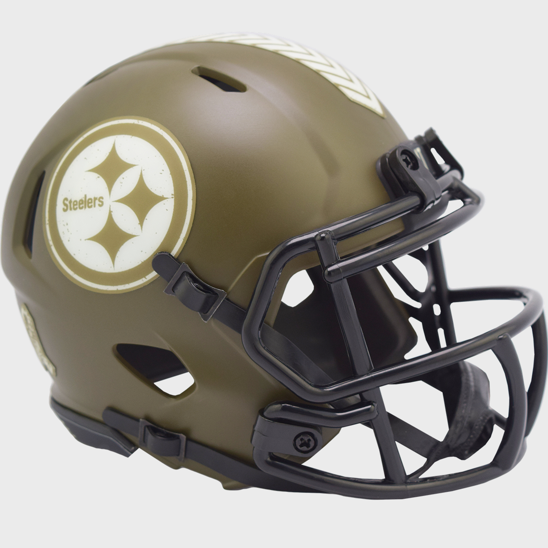 Should the Steelers design an alternate helmet?