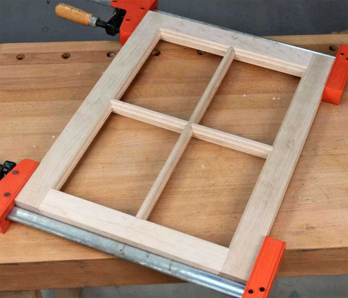 When you think of how many buildings have wood window sashes it's no surprise that making them is a very popular topic of discussion.