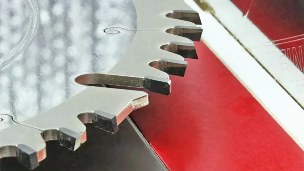 The Combo-Max saw blade (010-050) features a combination tooth pattern with a chamfered raker tooth followed by two pairs of ATB teeth.