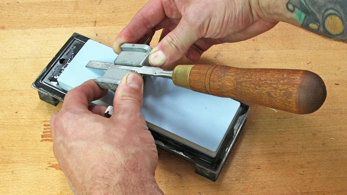 Although sharp, these tools benefit from light honing before use.