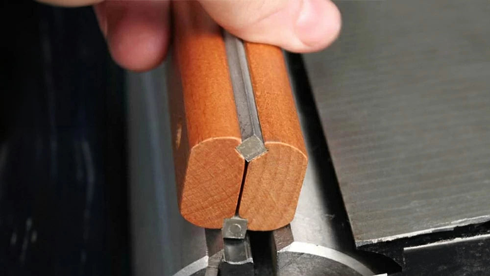 Jointer Knife Jigs have a pair of diamond stones, the square stone is used to hone the flat of the knife.