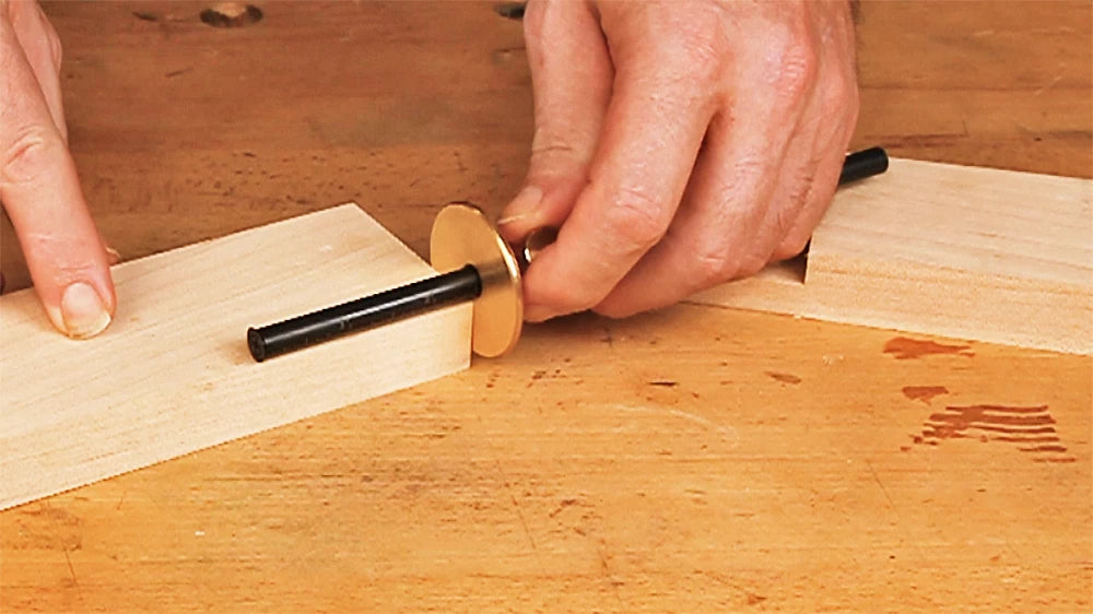 Or set it with a single end cutter to transfer and mark a half-lap joint.