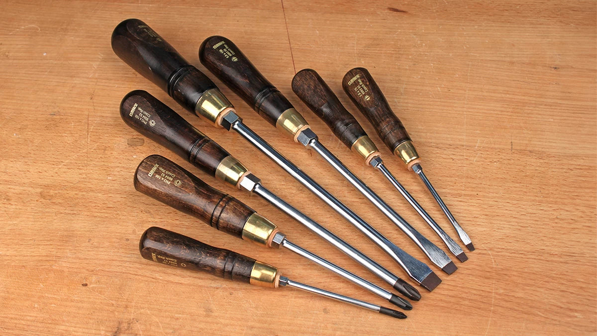 The 7-Pc set (101-746) includes 4 flat and 3 Phillips screwdrivers.