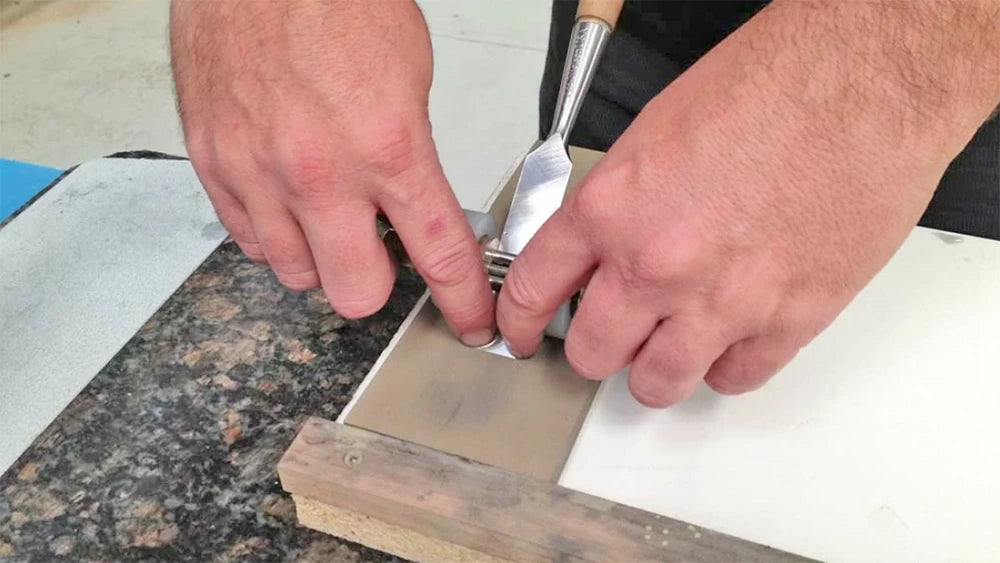 Using the honing guide, you can start working the bevel upwards through your sharpening stones grits.