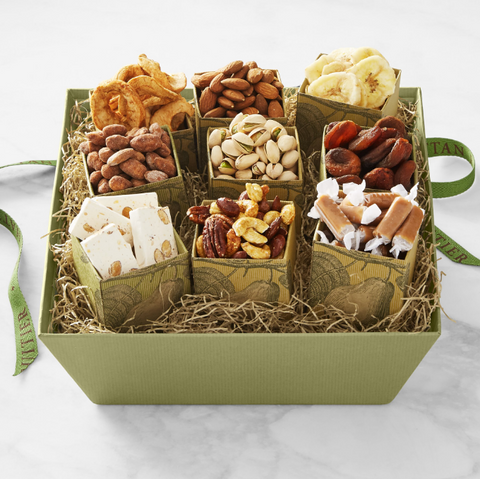 Manhattan Fruitier Deluxe Gift Box - When is St Patrick's Day 2024