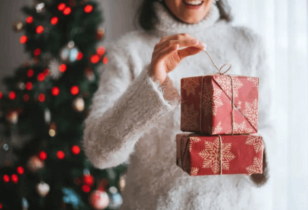 Starting Your Christmas Shopping? 5 Gifts Perfect for Newlyweds