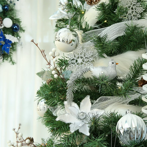 how to hang baubles on christmas tree