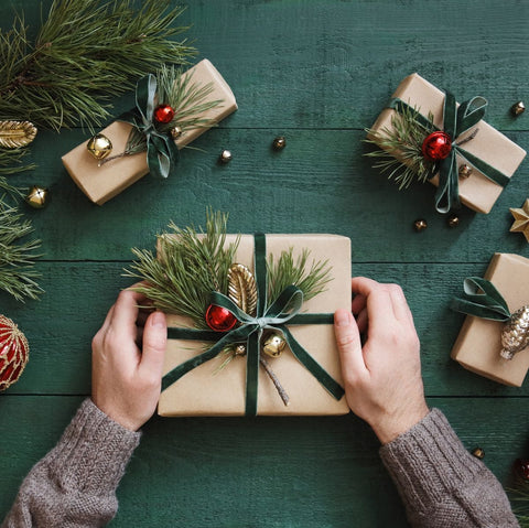 Luxury Christmas Gift Wrapping Ideas - Including Small Luxury Trinkets