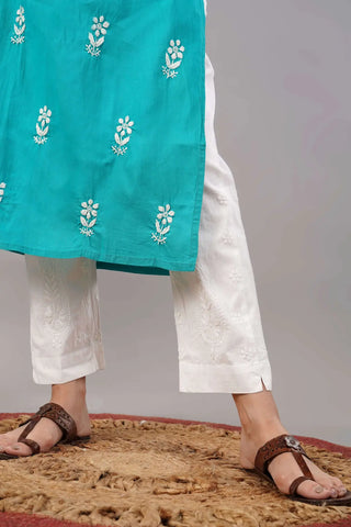 Irha Chikankari Pants